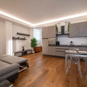 Mamo - Cherubini Apartamento
